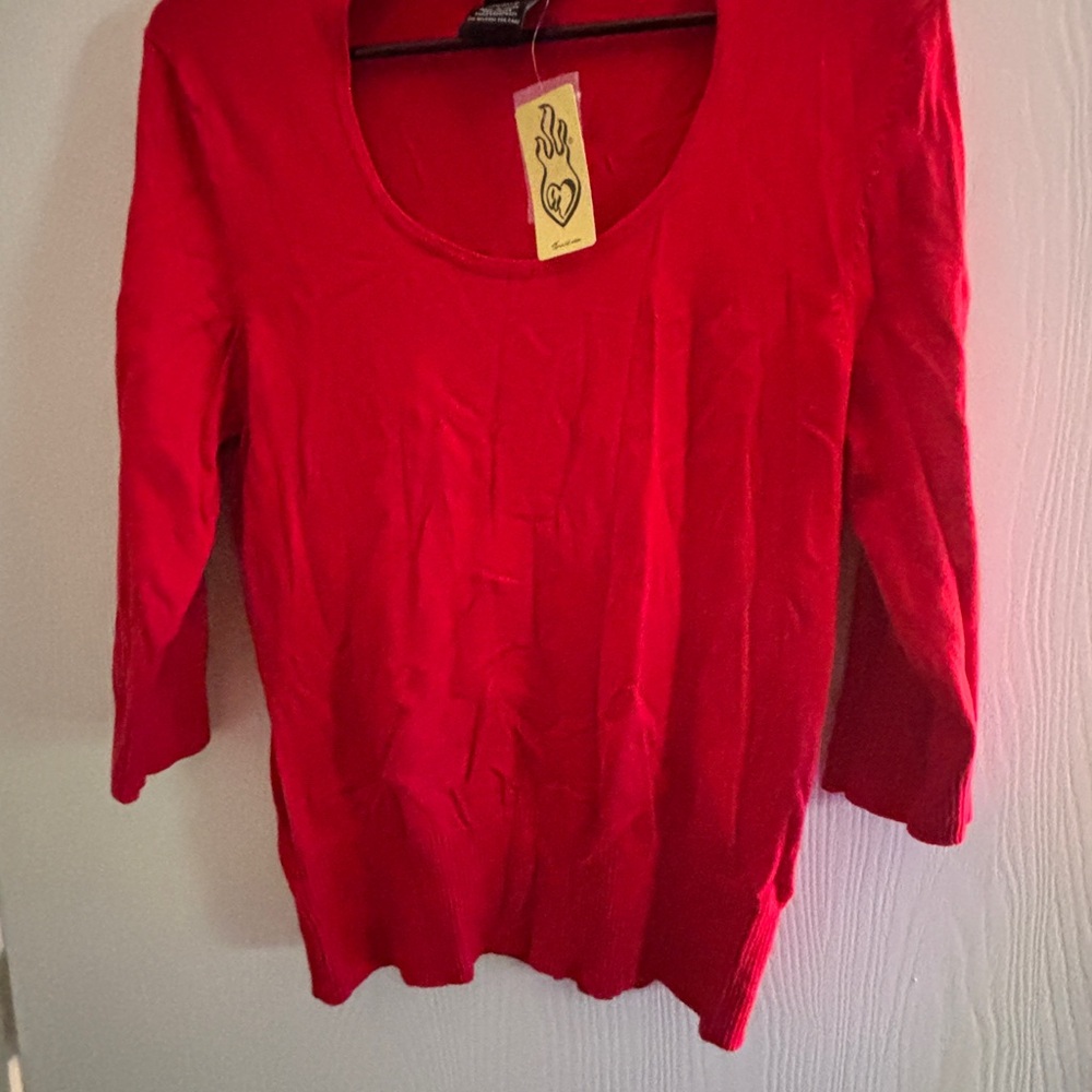 0X NWT Torrid Red Scoop Neck Keyhole Sweater